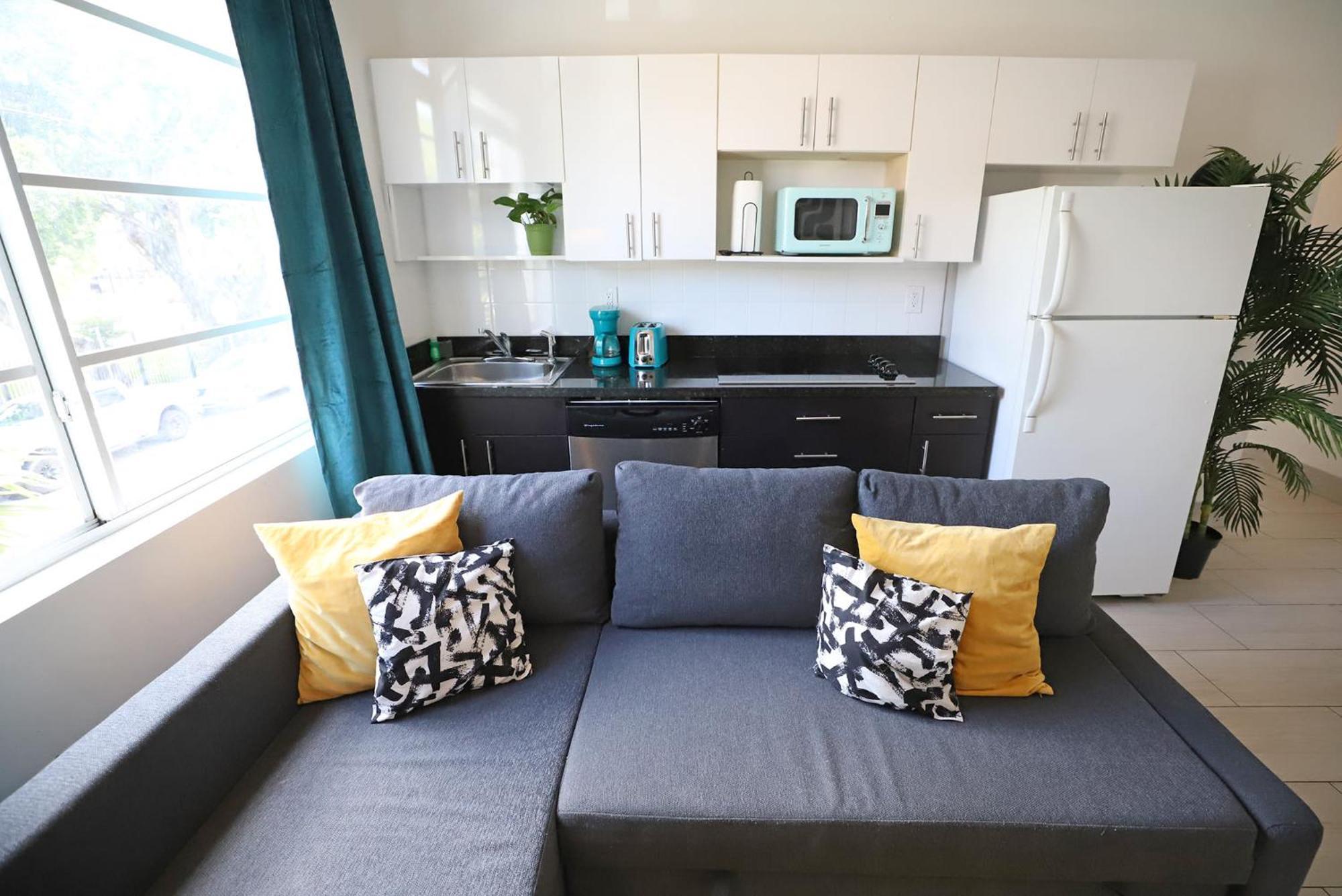 2 Bedroom Apartment 3 Minute Walk To South Beach & Ocean Drive Miami Beach Esterno foto